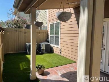 Main picture of 5103 Darling St