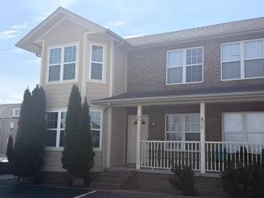 Main picture of 430 W Stevens St