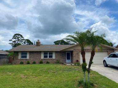 Main picture of 2907 Queen Palm Dr