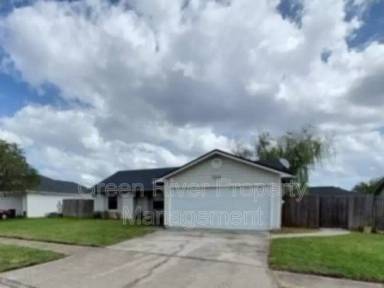 Main picture of 7809 Allspice Cir E