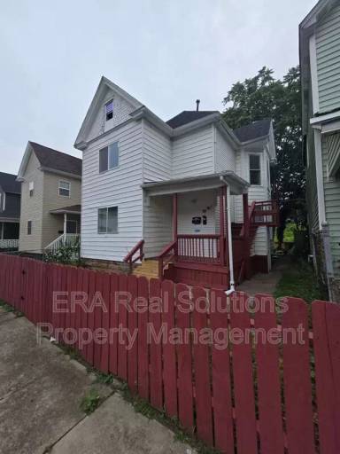 Main picture of 70 N Yale Ave