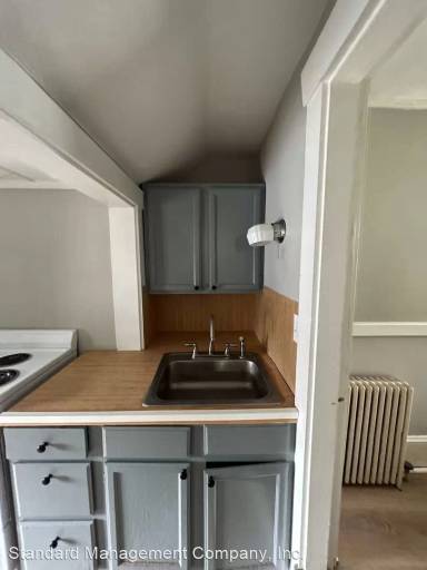 Main picture of 26 Sewall St