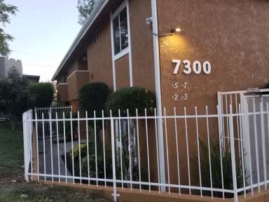 Main picture of 7300 Valmont St
