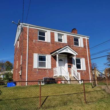 Main picture of 10024 Lorain Ave