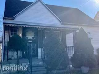 Main picture of 391 Frazier St