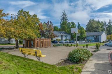 Main picture of Crystal Lake Apartments