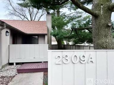 Main picture of 2309 Melrose Dr