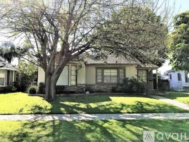 Main picture of 6457 Hesperia Ave
