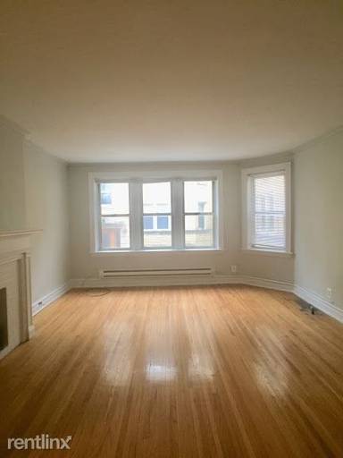 Main picture of 2436 W Rosemont Ave