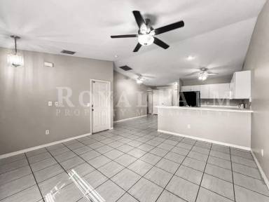 Main picture of 1215 SE 8th Ave