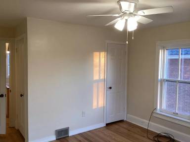 Main picture of 568 S Church St