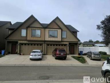 Main picture of 6829 NE 124th Ave