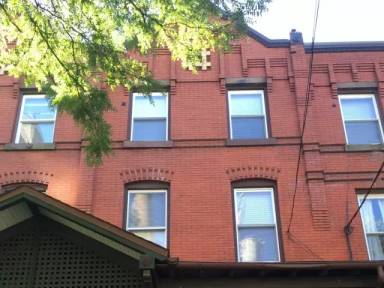 Main picture of 3922 Sansom St