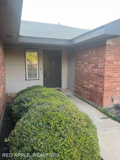 Main picture of 6226 Live Oak Trl