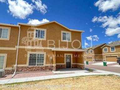 Main picture of 7661 Silver Larch Pt