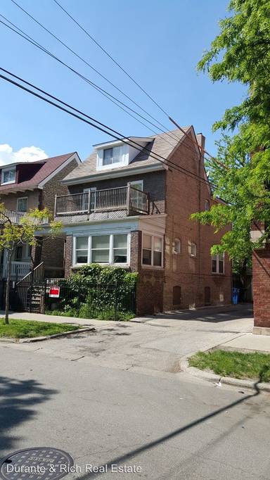 Main picture of 1054 W Winona St