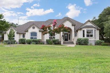Main picture of 1702 Shepherds Rnch