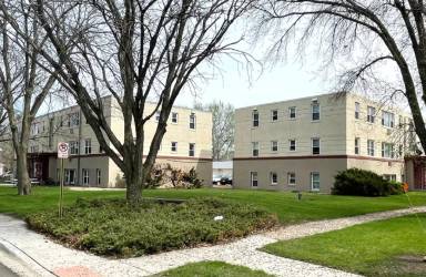 Main picture of 828 Illinois Ave SW