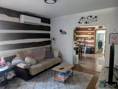 Main picture of 117 Race St