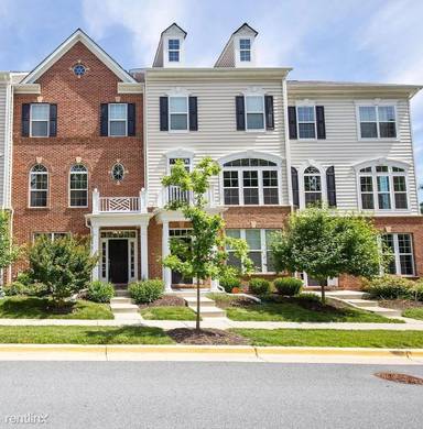Main picture of 8210 Riggos Way