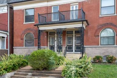Main picture of 4220 Cleveland Ave