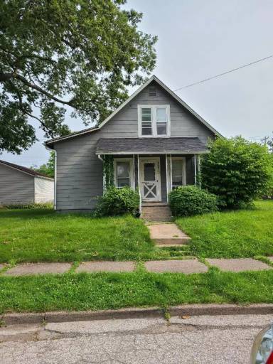 Main picture of 1577 31st Ave