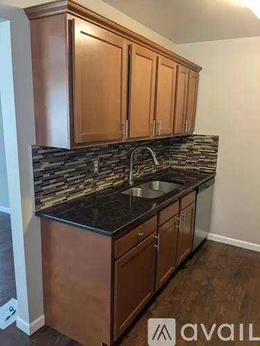Main picture of Crestview Estates