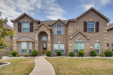 Main picture of 131 Lake Trail Dr
