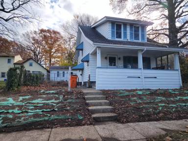 Main picture of 1837 W 9th St