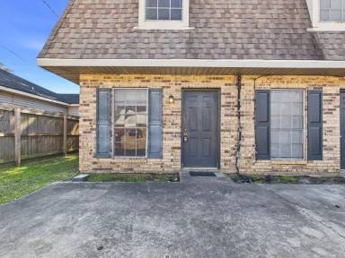 Main picture of 227 Ryder Dr