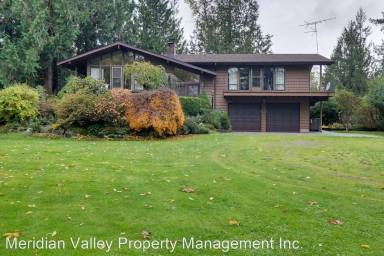 Main picture of 19623 SE 216th St