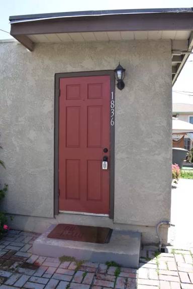 Main picture of 1834 K Ave