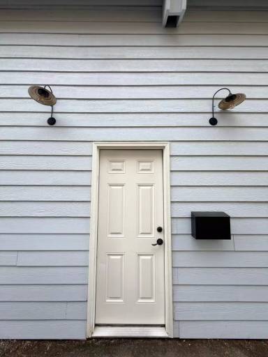 Main picture of 60885 SE 27th St