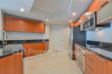Main picture of Marina Grande on the Halifax