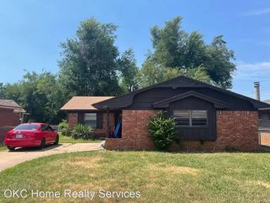 Main picture of 332 NW 80th St