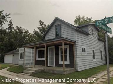 Main picture of 300 12th St NE