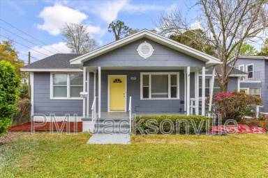 Main picture of 3694 Grandy Ave