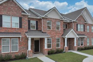 Main picture of 2900 Suzanne Landon Dr