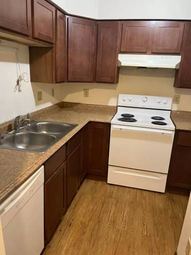 Main picture of 924 21st Ave S