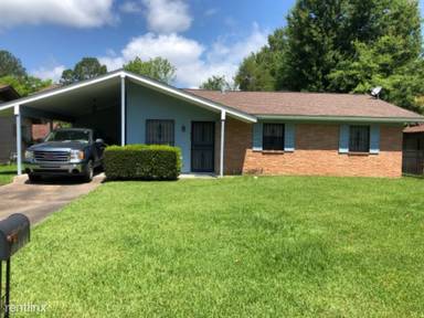 Main picture of 6557 Lyndon B Johnson Dr