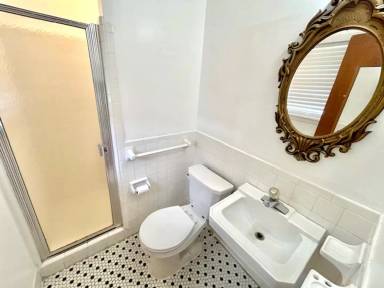 Main picture of 1709 Morningside Dr NW