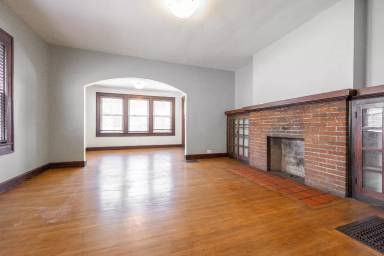 Main picture of 3225 N College Ave