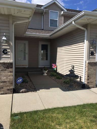 Main picture of 4050 37th Ave SW
