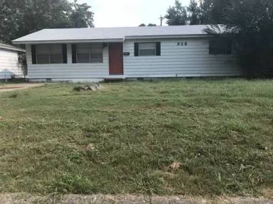 Main picture of 928 Greenlea Dr