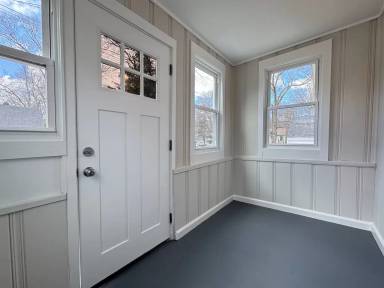Main picture of 55 Ownly Ave