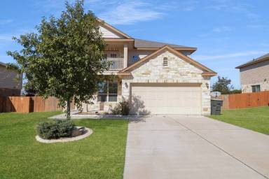 Main picture of 701 Curtis Dr