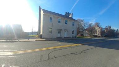 Main picture of 128-30 N 2nd St Apartments