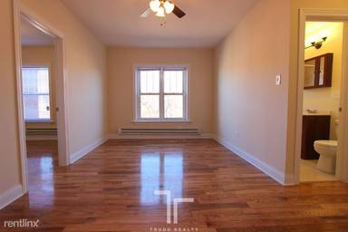 Main picture of 947-57 W Cornelia Ave
