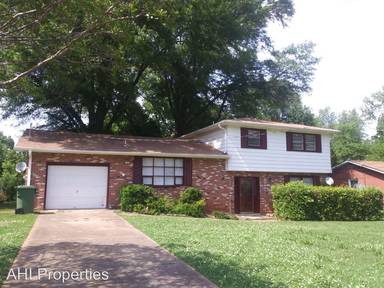 Main picture of 3616 Hester Ln NW