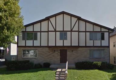 Main picture of 2674 S 13th St